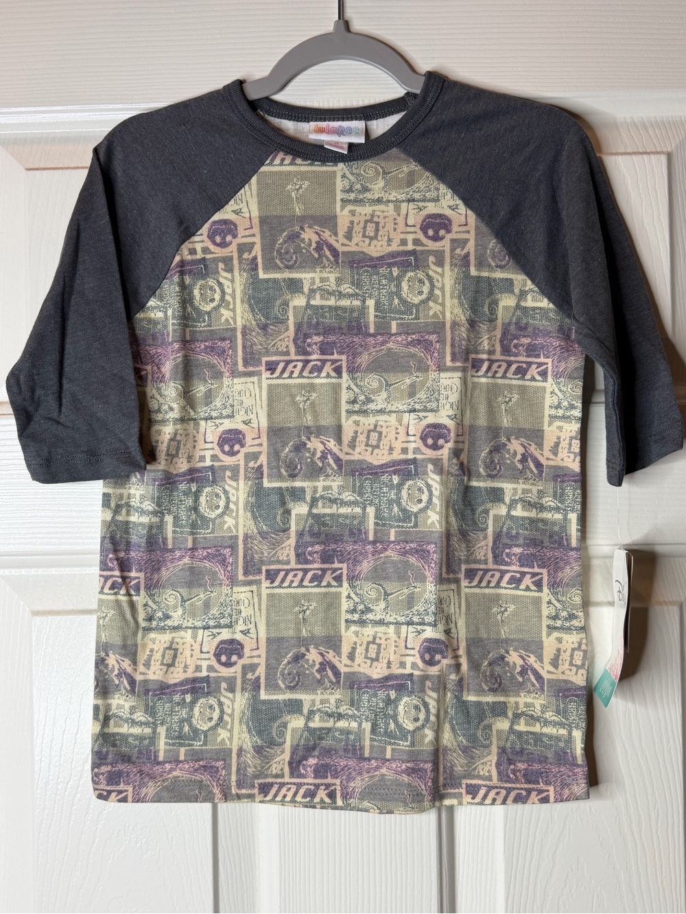 LuLaRoe Size 6 Kids Raglan Tee - Charcoal Sleeves with Cream and Purple Print